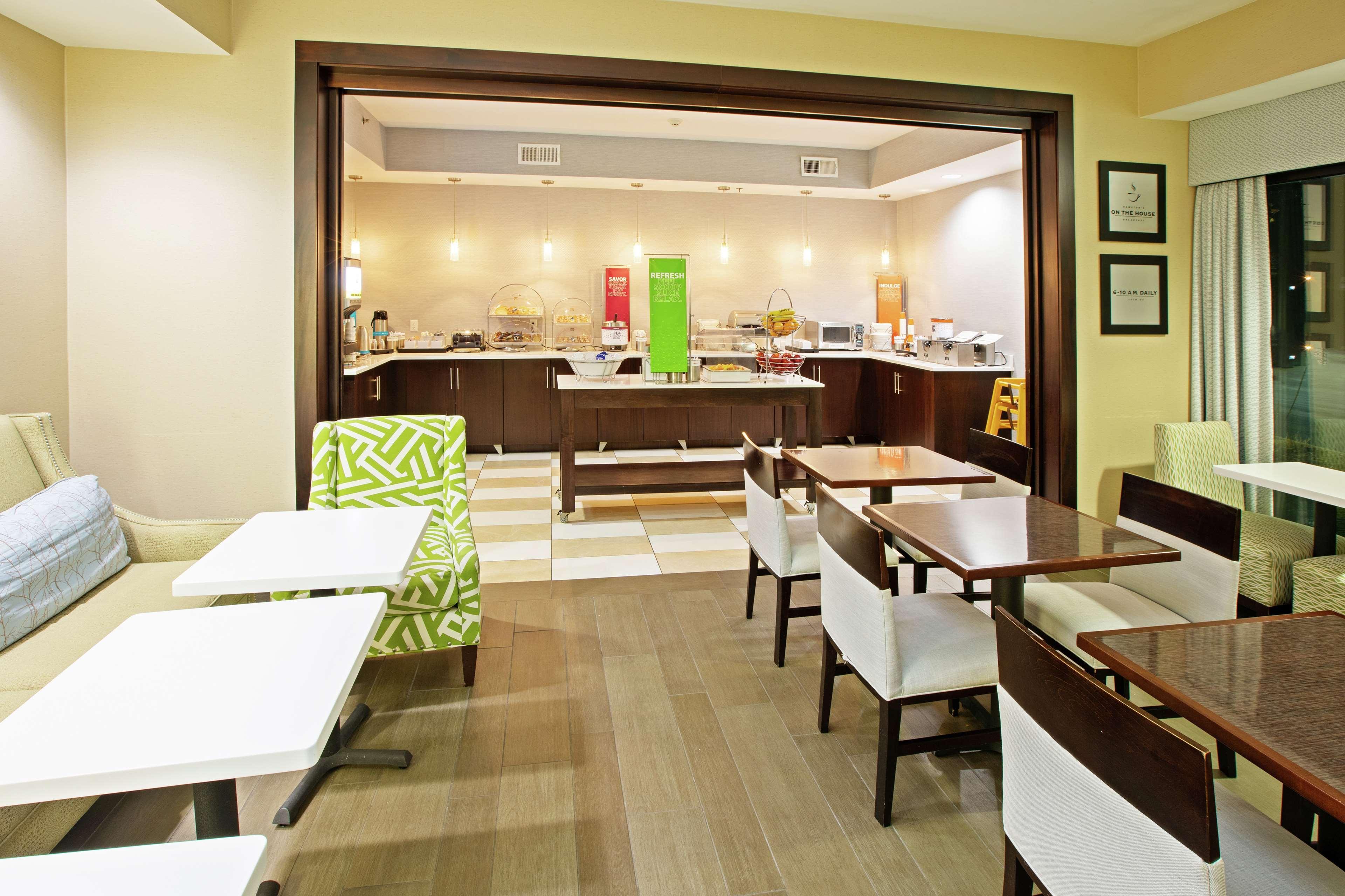 Hampton Inn Elizabethtown Exterior photo