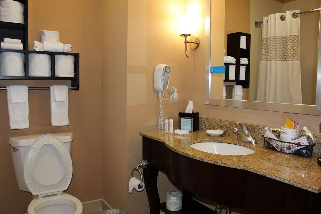 Hampton Inn Elizabethtown Room photo
